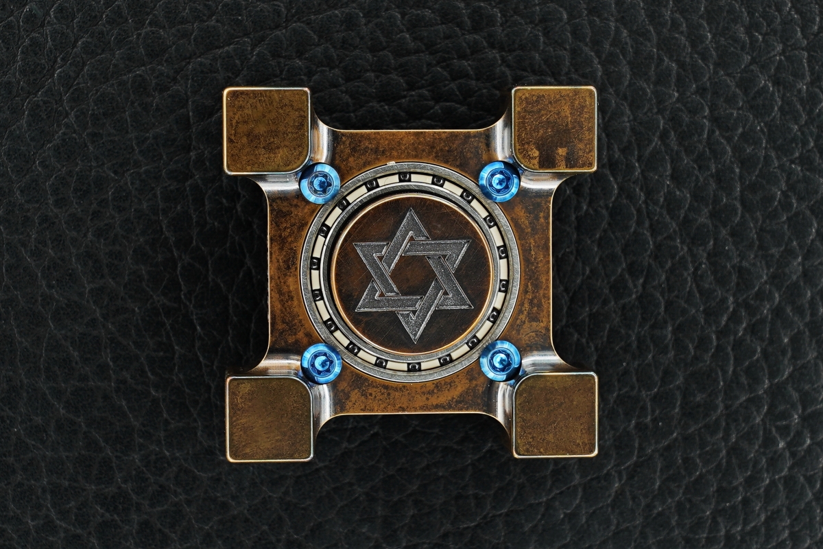 Steel Flame Dreidel Ring Spin KillboX with Star of David Slug